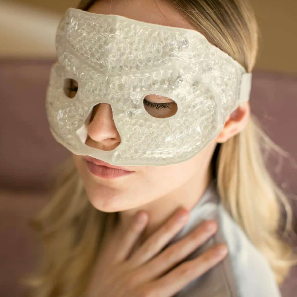 gel-hot-cold-facial-eye-mask-fomi-care-we-bring-relief-naturally